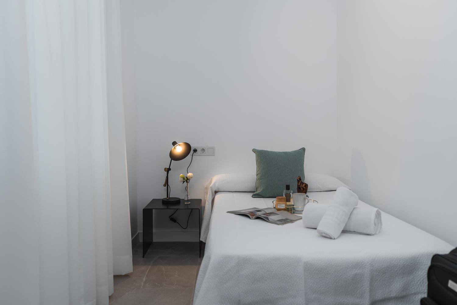 Tuguest Buensuceso Apartment غرناطة المظهر الخارجي الصورة